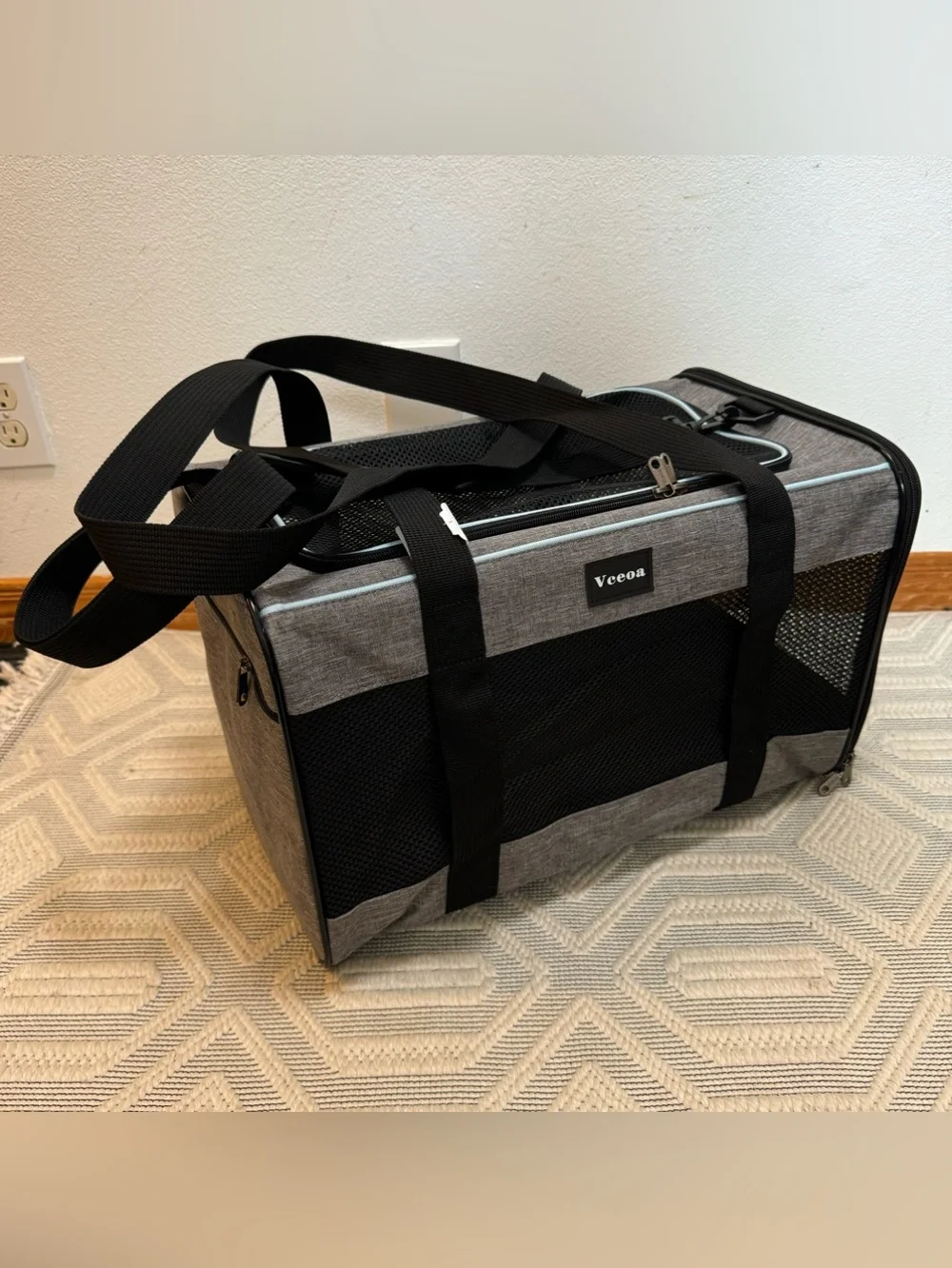 New. Vceoa Soft Pet Carrier 19”x12”x12” Foldable Dog Cat Travel Bag Gray